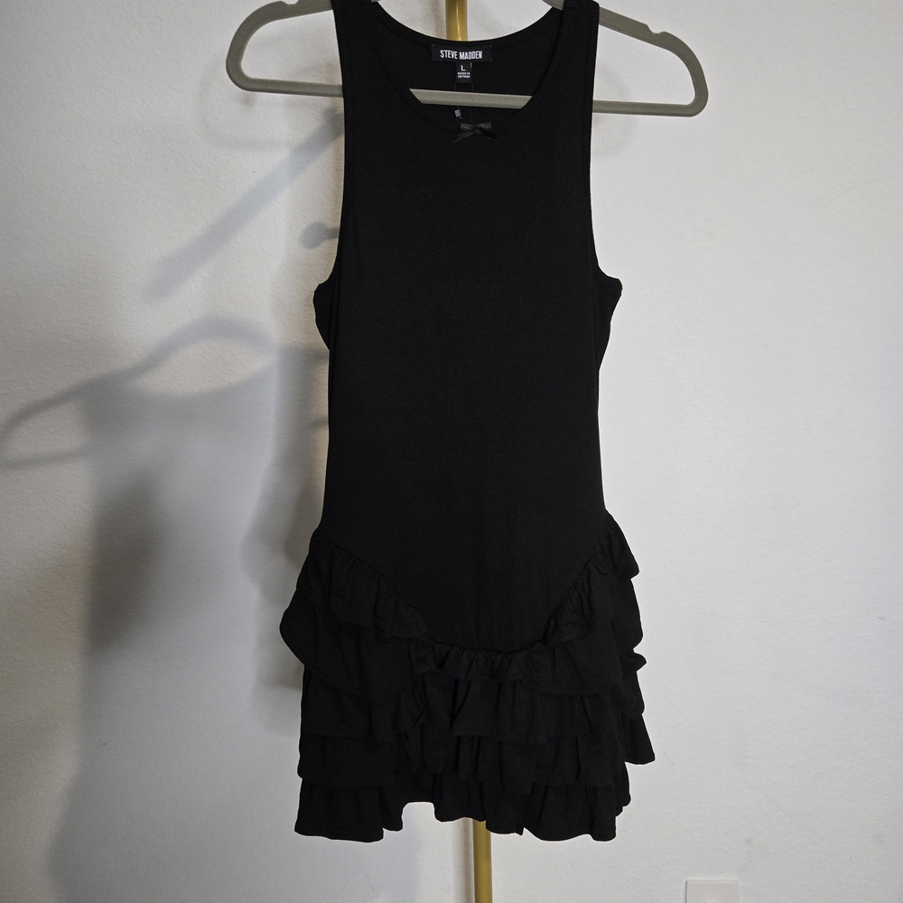 Steve Madden Black Ruffled Sleeveless mini Dress